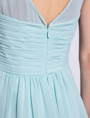 A-Line Bridesmaid Dress Scoop Neck Sleeveless Knee Length Chiffon with Ruched / Draping