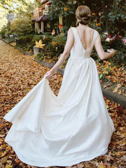 Ivory A-Line Wedding Dresses With Train Sleeveless Pockets V-Neck Backless Satin Fabric Long Bridal Gowns