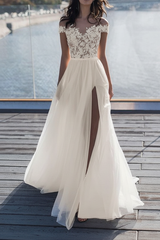 Off The Shoulder Boho Wedding Dresses Lace Short Sleeve Split Front Bridal Dress With Train