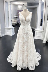 White Floral Lace Wedding Dress A Line V Neck Bridal Dress Sleeveless
