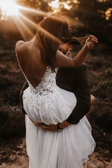 Ivory Lace Applique Rustic Wedding Dresses V-Neck Country Bridal Gown VW2153