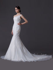 Ivory One-Shoulder Ruched Organza Mermaid Wedding Dress