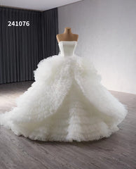 Ivory Ruffled Overskirt Wedding Gowns Strapless Quinceanera Dress 241076