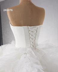 Ivory Ruffled Overskirt Wedding Gowns Strapless Quinceanera Dress 241076