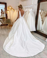 Ivory Satin Outdoor Wedding Dresses with Slit Overskirt V-Neck Country Bridal Gown AW1009