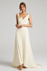 White Simple Wedding Dress A-Line V-Neck Sleeveless Backless Chiffon Bridal Dresses