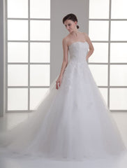 Ivory Sweetheart Neck Strapless Beading Net Wedding Dress