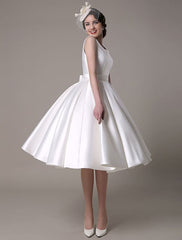 Knee Length Ivory Wedding Dress Vintage Scoop Neck Backless Satin Dress