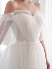 Ivory Wedding Dresses Off Shoulder Half Sleeve Tulle Beach Bridal Dress With Train