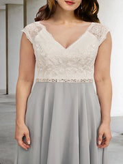 A-Line Plus Size Curve Mother of the Bride Dresses Elegant Dress Formal Tea Length Sleeveless V Neck Chiffon with Crystals