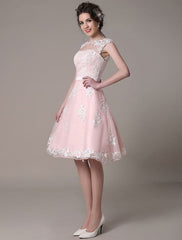 Lace Wedding Dress Cut Out Knee Length A-Line Bridal Dress With Satin Bow