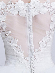 Lace Wedding Dress Princess Bridal Dress White Off The Shoulder Applique Illusion Heart Back Design Luxury Bridal Gown With Cathedral Train