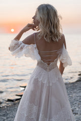 Bohemian Beach Champagne Wedding Dresses Boho Spaghetti Straps Backless