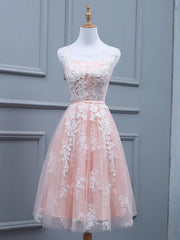 Robes de bal à dentelle courte rose clair, robes de remise des diplômes en dentelle courte rose clair