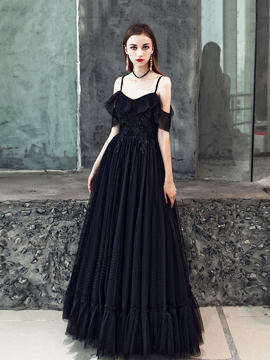Black Spaghetti Strap Tulle Floor Length Formal Dress, A-Line Black Party Dress with Lace