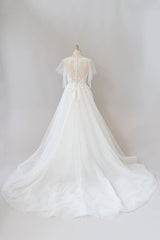 Lange A-Line Appliques Lace Tule trouwjurk met mouwen