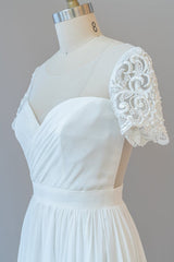 Lange A-Line Chiffon Backless trouwjurk met mouwen