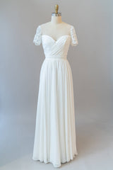 Lange A-Line Chiffon Backless trouwjurk met mouwen