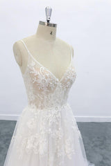 Lange A-lijn V-hals BACKLOSS APPLIKES LAND TULLE Wedding Jurk