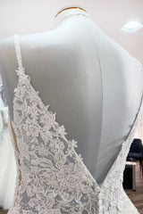 Lange A-Line V-hals spaghetti riemen tule kant backless trouwjurk