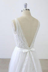 Long A-line V-neck Sweetheart Ruffle Applqiues Tulle Backless Wedding Dress