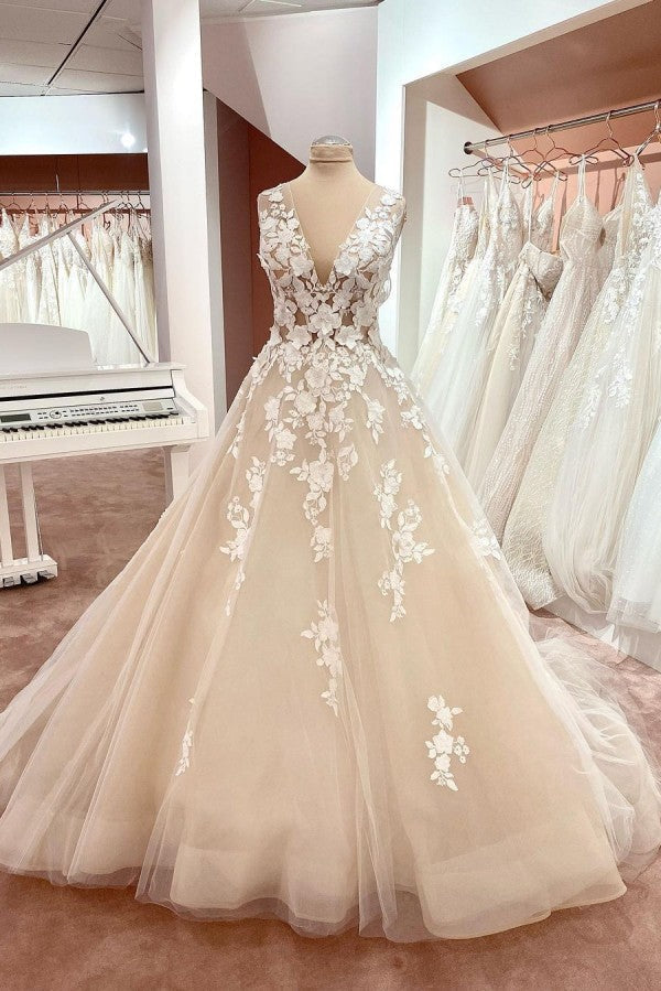 Lange A-lijn V-hals brede riemen Backless Appliques Lace Tule trouwjurk