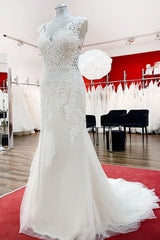 Lange zeemeermin kant lieverd open rug trouwjurk met appliques kant