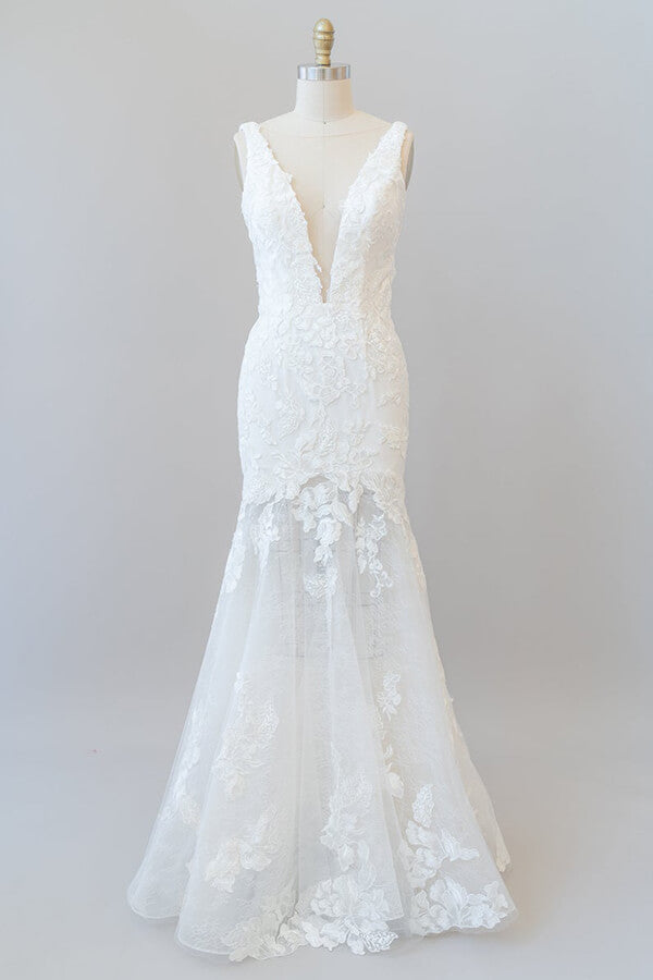 Lange zeemeermin v-neck appliques tule kanten trouwjurk