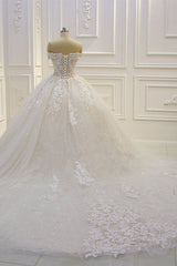 Lang van de schouder Sweetheart baljurk pailletten Appliques kanten trouwjurk
