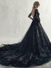 Long Sleeves Black Wedding Dresses Lace Princess Court Train Bridal Gown