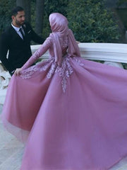 Long Sleeves Scoop Sweep/Brush Train With Applique Net Muslim Dresses