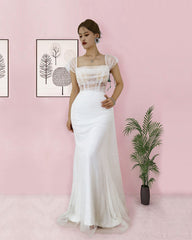 Long White Spaghetti Strap Sleeveless Elegant Tulle Prom Dress