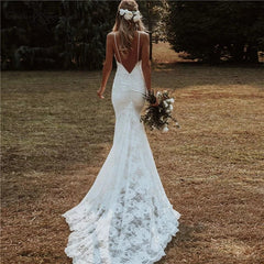 Long Beach Lace Wedding Dresses V Neck Spaghetti Straps Bridal Gowns