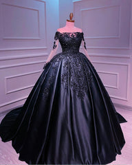Long Sleeve Ball Gown Lace Appliques Plus Size Satin Prom Dresses UK