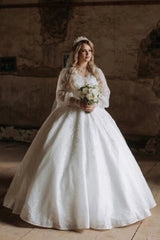 Luxurious Plus Size Tulle Aline Wedding Dress Lace Appliques Bridal Dress
