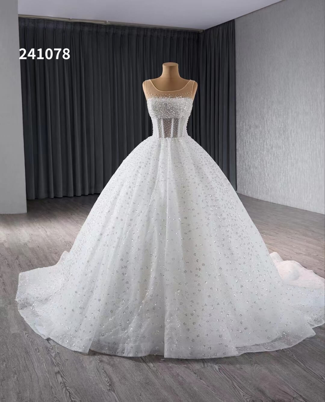 Luxury Beaded Wedding Dresses Sheer Sparkly Ball Gown Quince Dress 241078