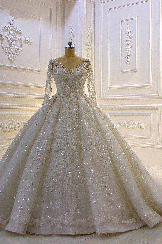 Luxe lange baljurk kanten appliques trouwjurk met mouwen