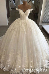 Ivory Tulle Lace Ball Gown Wedding Dresses Appliques Off the Shoulder