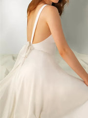 A-line/Princess V-neck bow with slit and ground length wedding dress Pure Color
