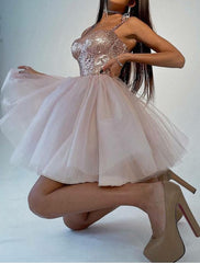 Ball Gown A-Line Sparkle & Shine Puffy Cocktail Party Prom Dress Spaghetti Strap Short Sleeve Knee Length Tulle with Sequin Tier 2025