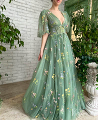 Meadow Green Floral Lace Prom Dresses Sheer Half Sleeve V-Neck TO008