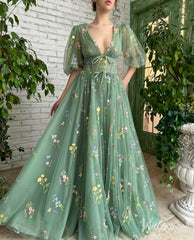 Meadow Green Floral Lace Prom Dresses Sheer Half Sleeve V-Neck TO008