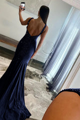 Molly | Mermaid Deep V-Neck Beaded Satin Long Prom Dress