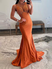 Molly | Mermaid Deep V-Neck Beaded Satin Long Prom Dress
