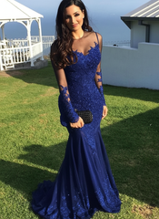 Long Sleeves Sweep/Brush Train Black Prom Dresses With Lace Appliques