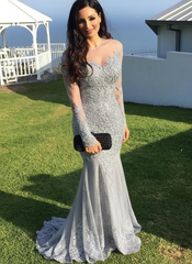 Long Sleeves Sweep/Brush Train Black Prom Dresses With Lace Appliques
