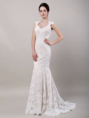 Mermaid Sweetheart Chapel Train Open Back Lace Wedding Dress