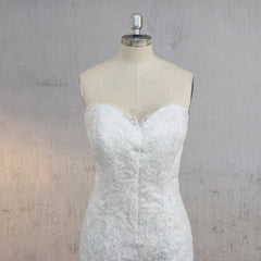 Mermaid White Strapless Wedding Dresses with Appliques