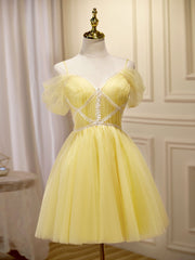 Mini / courtes robes de bal jaune, robe de retour mignonne jaune avec dentelle de perles