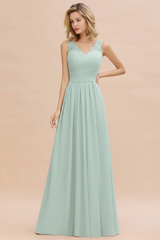 Modest Floral Lace A-line Bridesmaid Dress V-Neck Ruched Chiffon Wedding Guest Dress